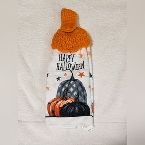 NWOT Halloween Kitchen Towel Topper